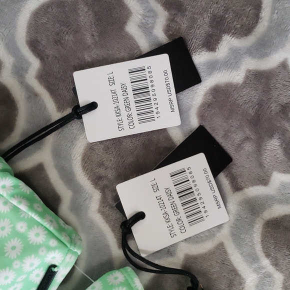 Kendall +Kylie 2 piece bikini - Picture 4 of 5